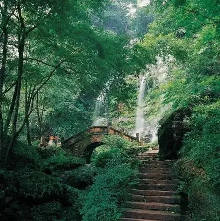 Tiantai Mountain Scenic Area